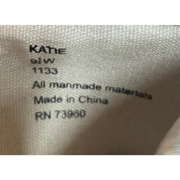 Avenue Cloud Walkers Katie Slip On Shoe Women's 9.5 Silver Quilted Flats Rubber - Picture 4 of 9